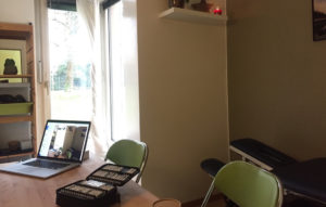 Photo du cabinet Soins de Vie à Genève où Sophie Zbaeren, homéopathe, pratique